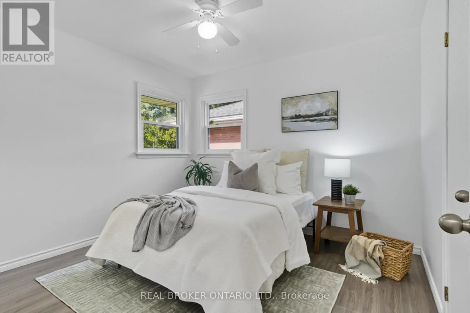 27 BROADMOOR AVENUE