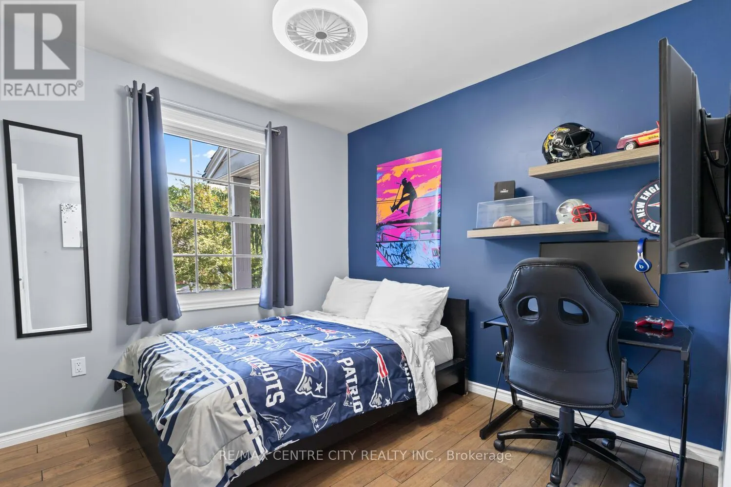 469 BELVEDERE PLACE