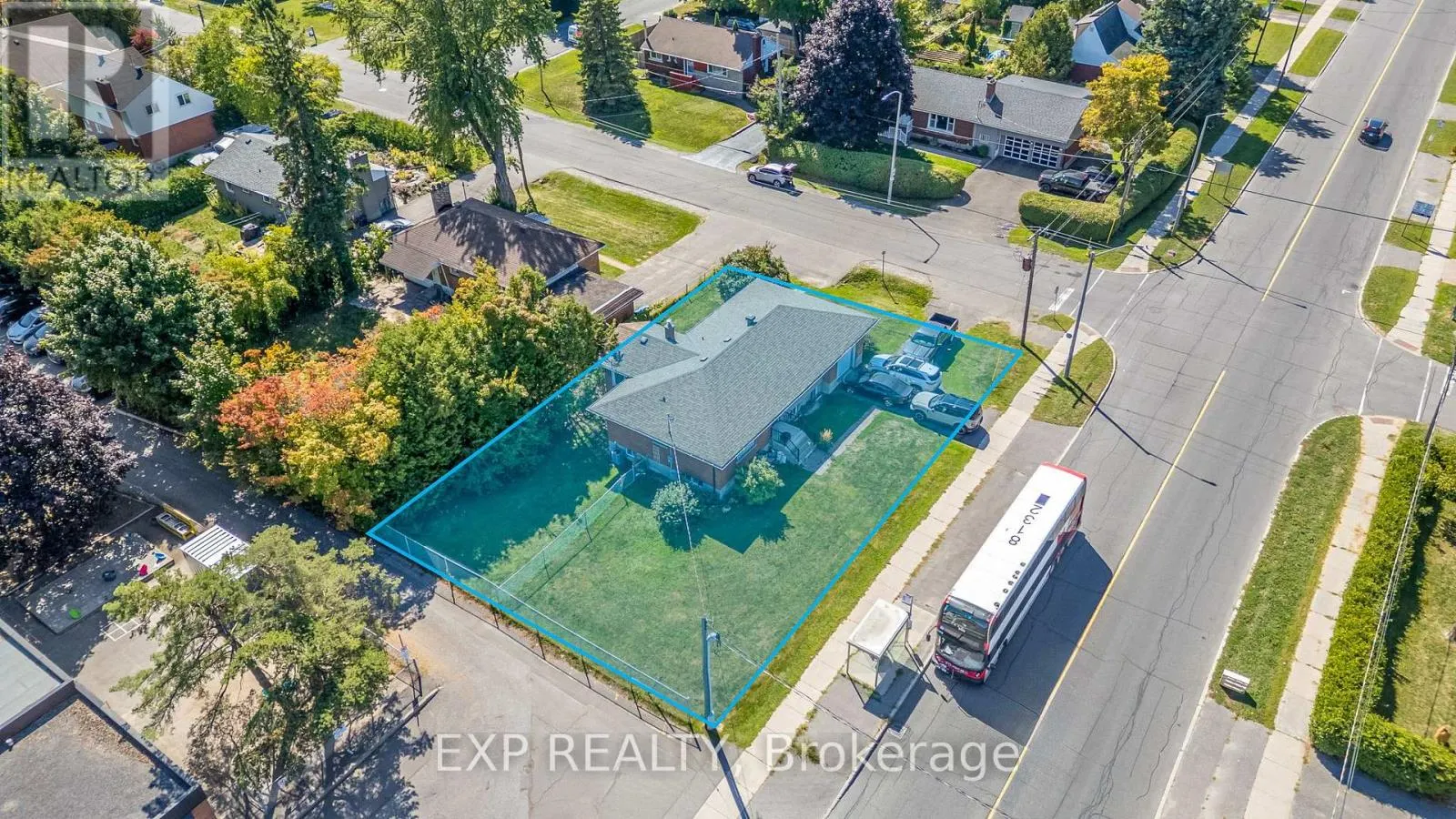 150 MEADOWLANDS DRIVE W