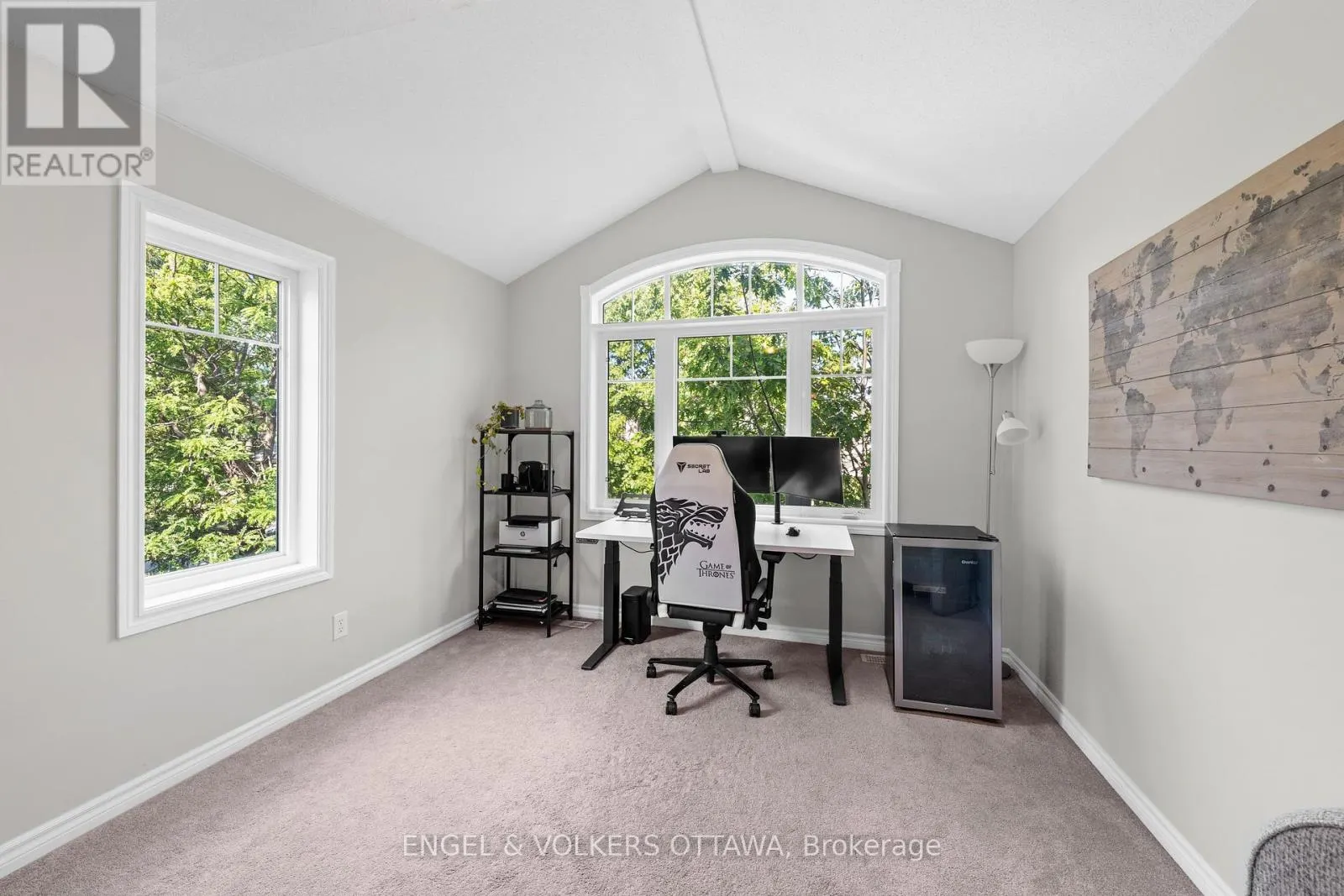 416 VENDEVALE AVENUE