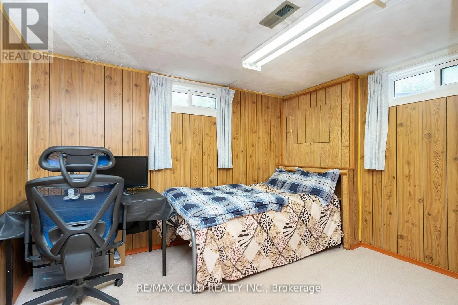 55 RAMBLEWOOD WAY