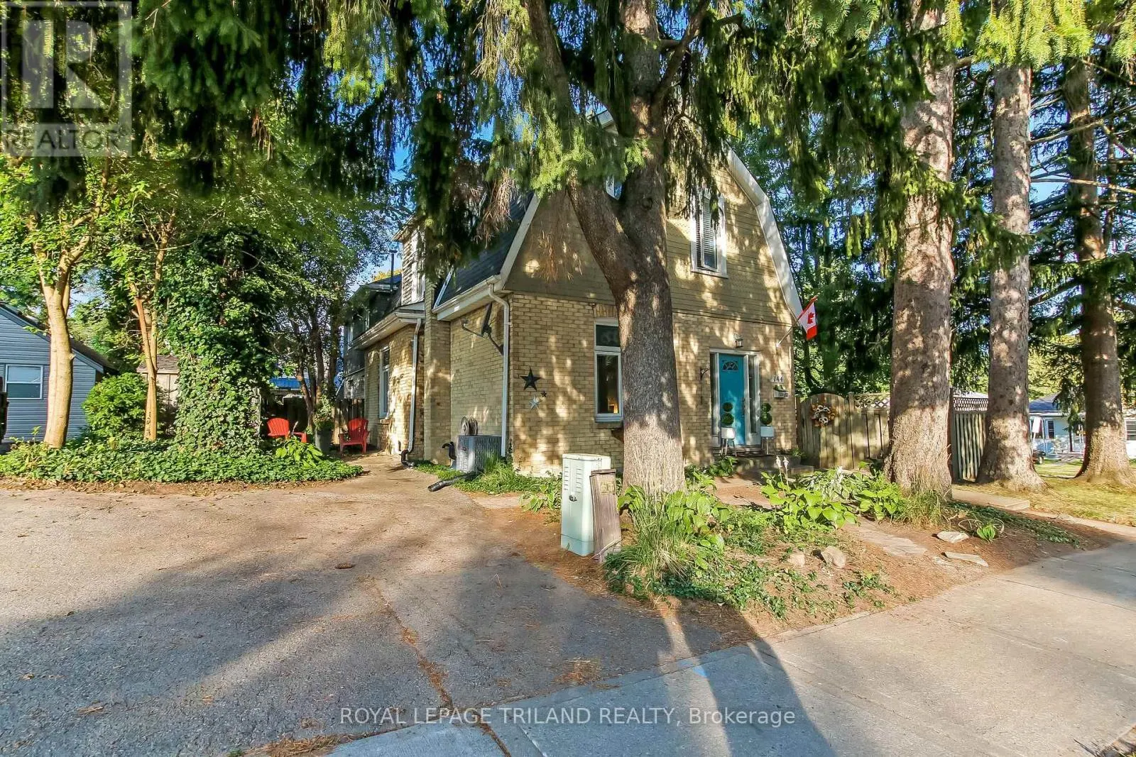 144 BRITTANIA AVENUE