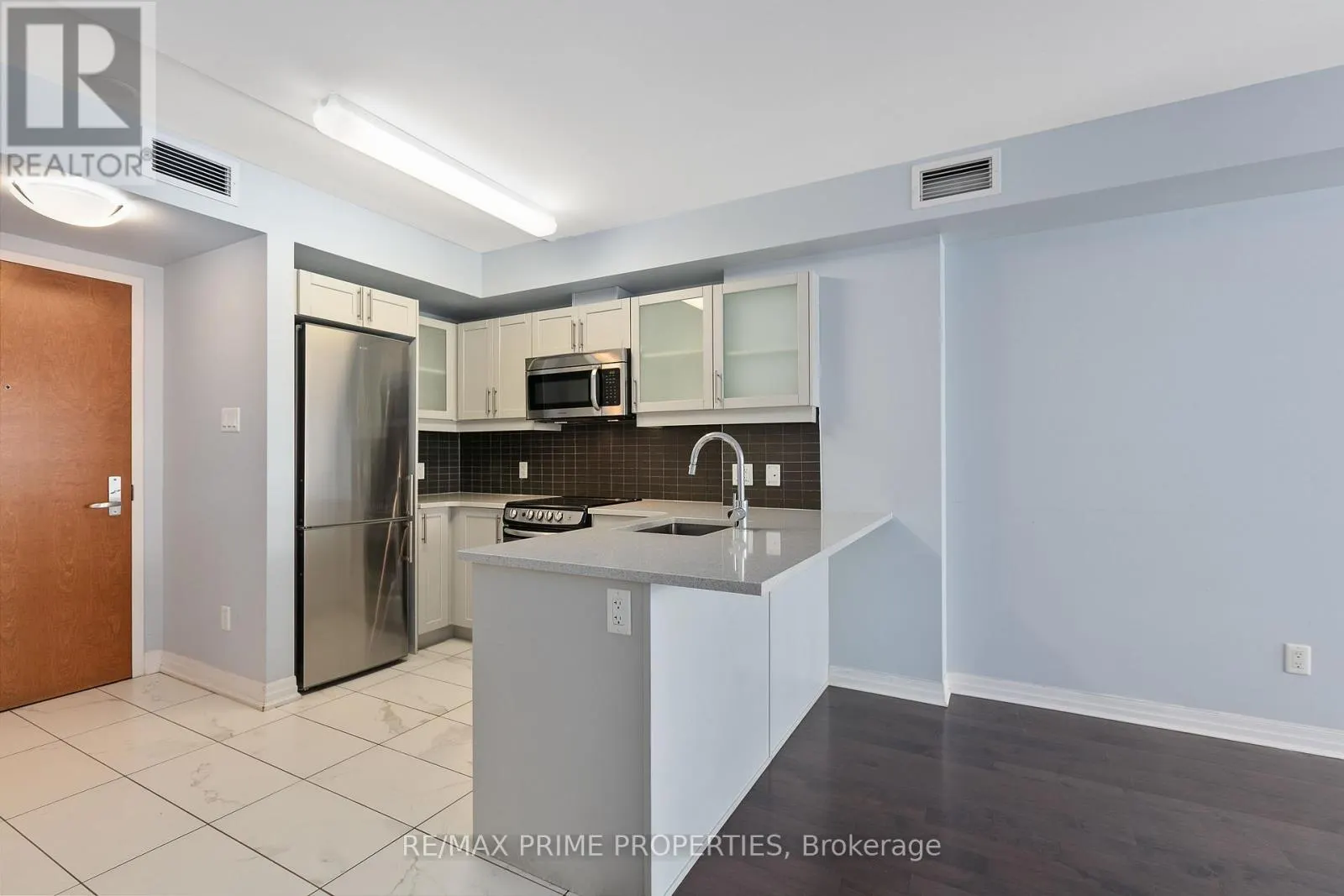 1306 - 195 BESSERER STREET