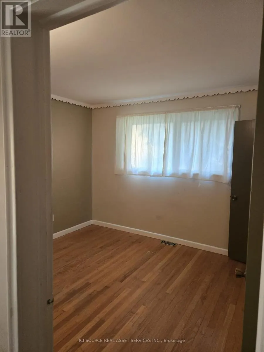 UNIT A - 1824 FORMAN AVENUE