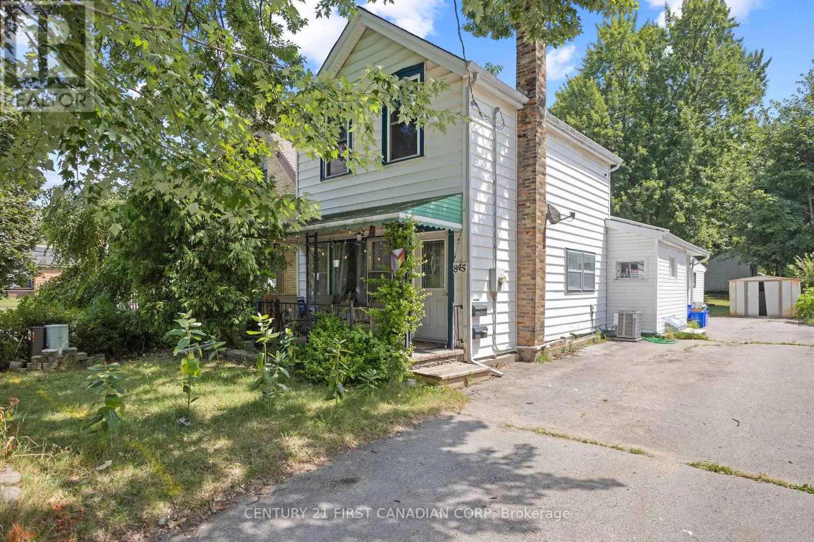 845 QUEENS AVENUE