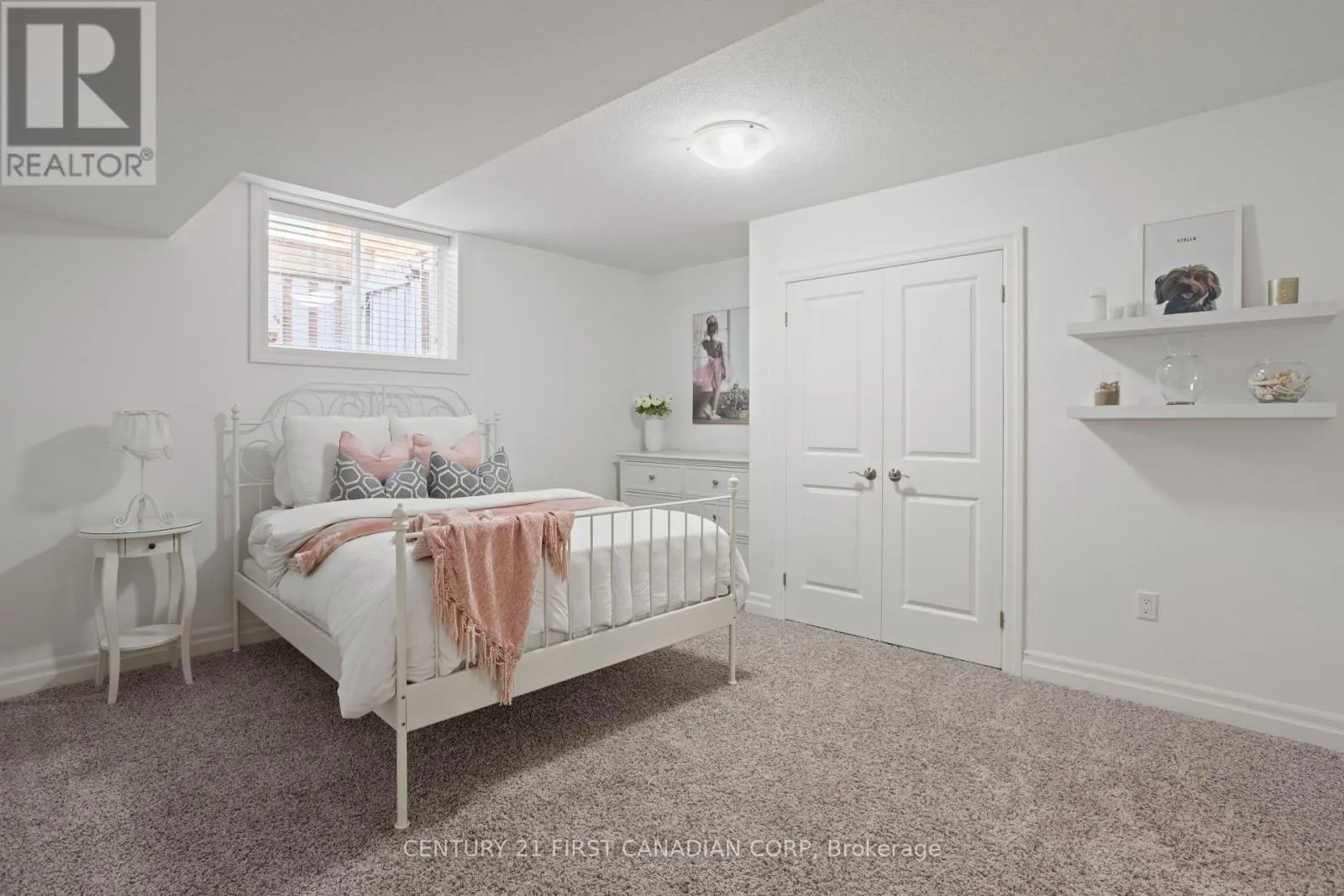 7071 CLAYTON WALK
