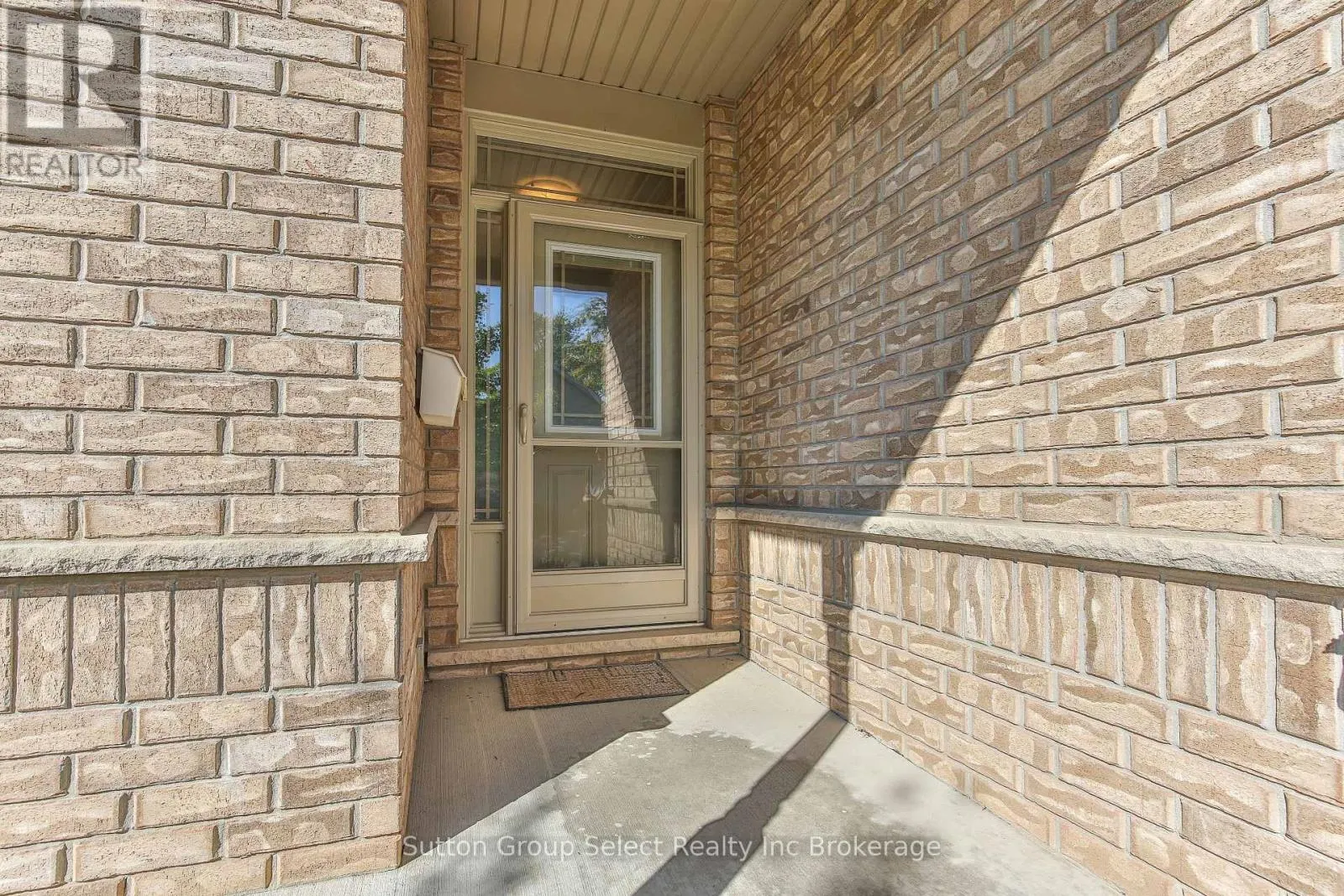 38 - 540 SPITFIRE STREET, #38