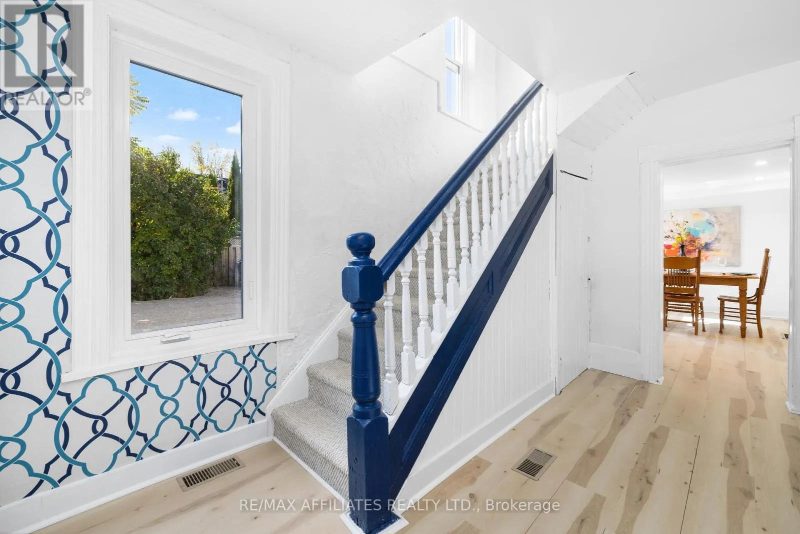 290 WATER STREET