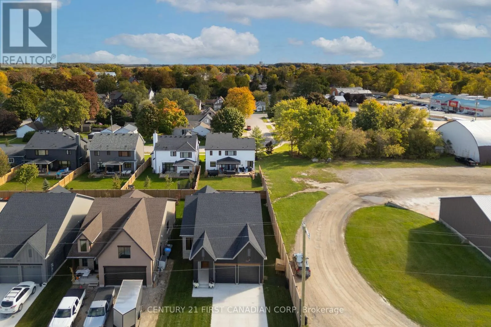 128 SCOTTS DRIVE