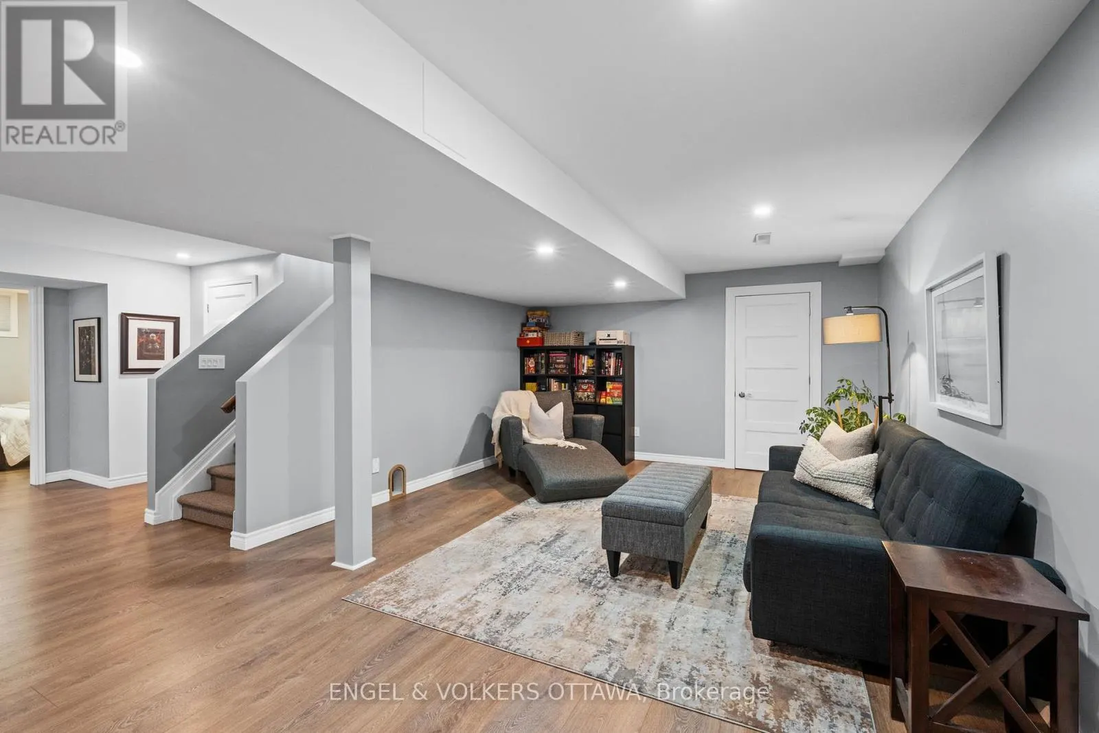 313 COLMAR STREET