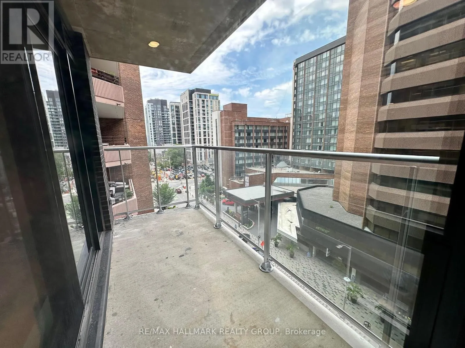 701 - 340 QUEEN STREET