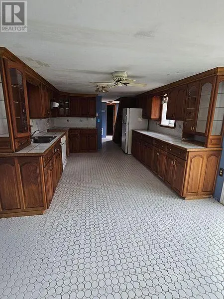 789 THOMAS ROAD