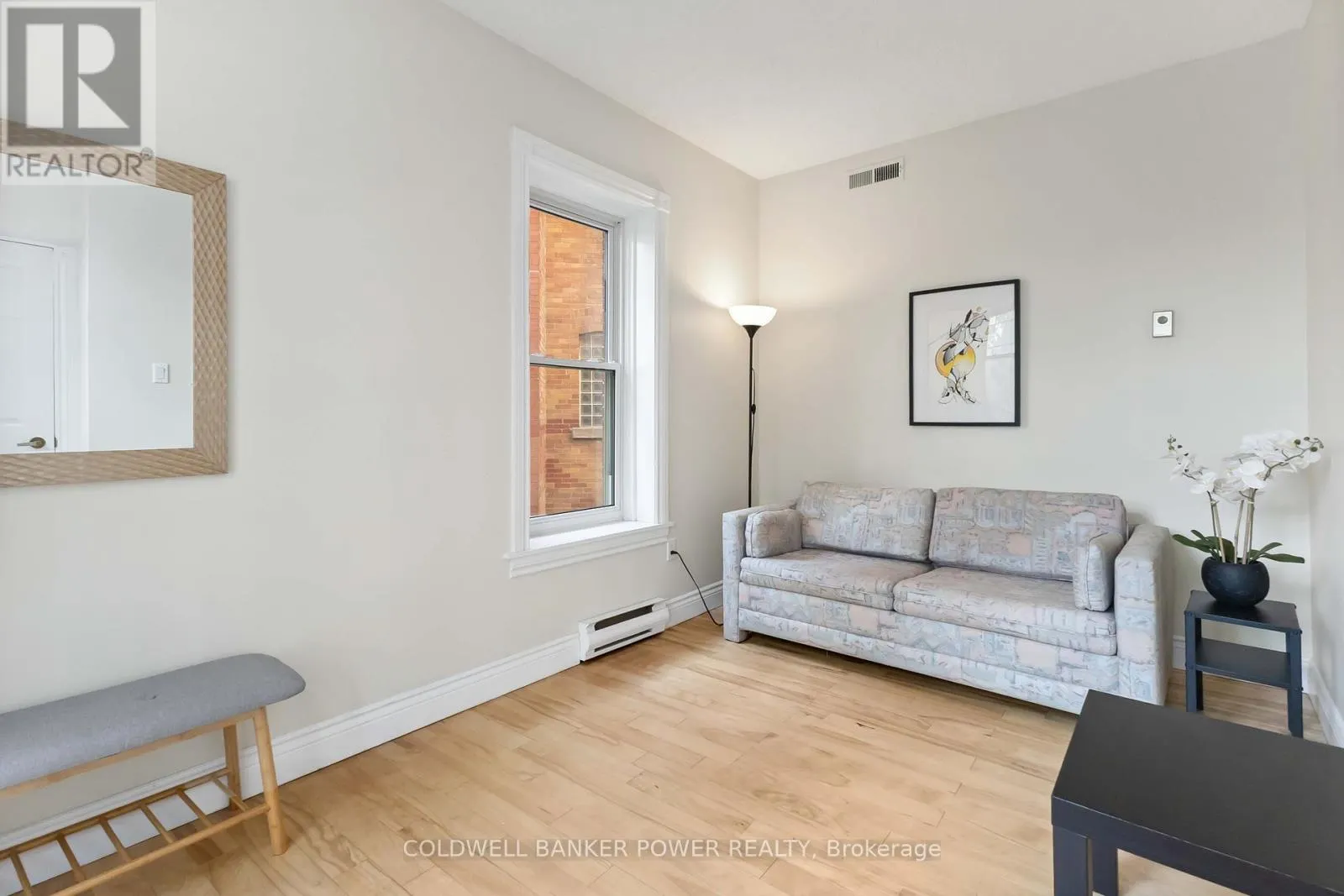 308 - 460 WELLINGTON STREET, #308