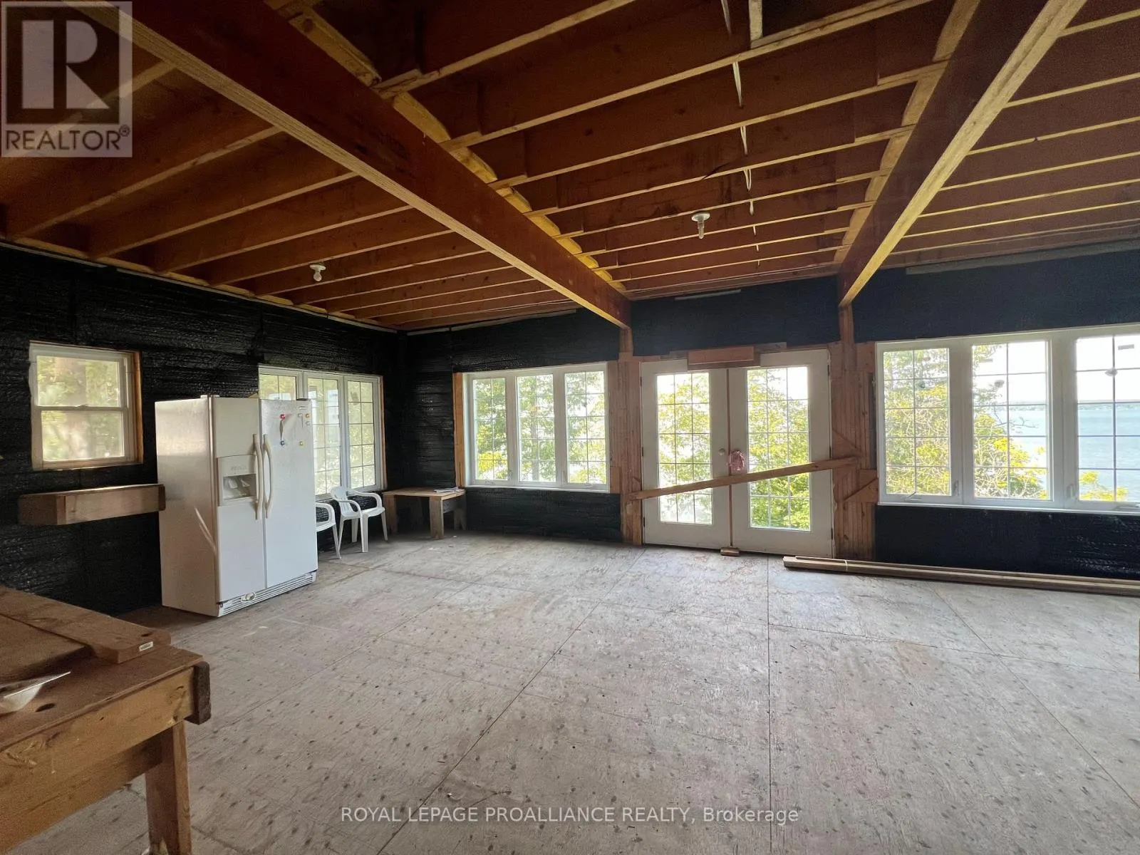 410 - 5427 YOUNG STREET, #410