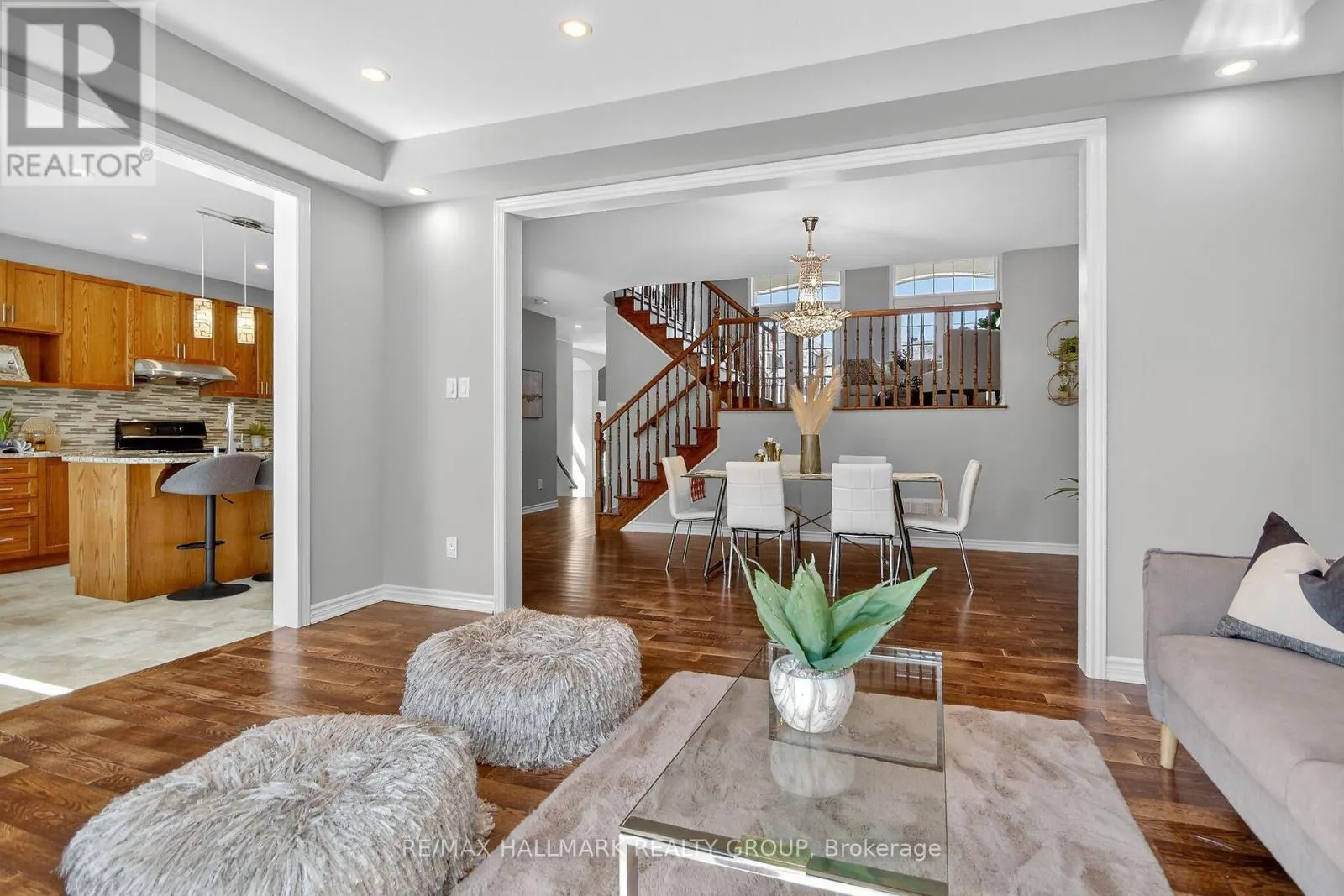 372 GALLANTRY WAY