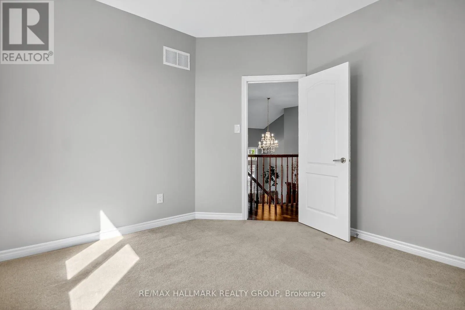 372 GALLANTRY WAY