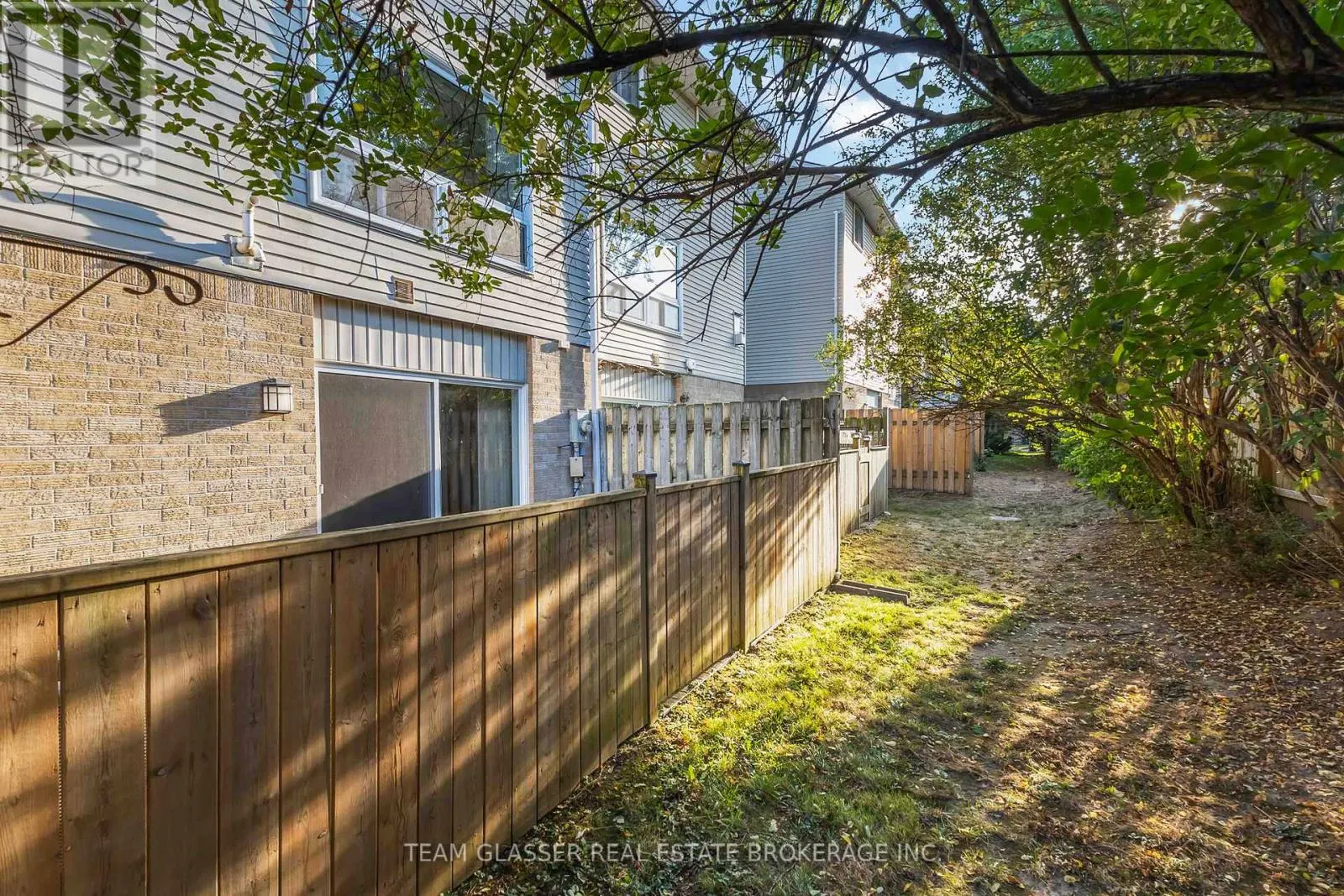 63 - 1990 WAVELL STREET, #63
