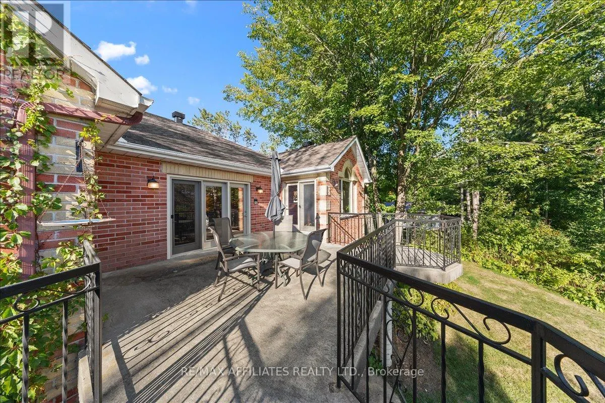 1266 BARNWELL CRESCENT