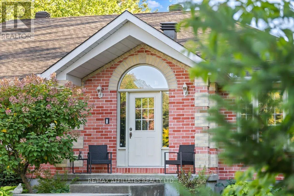 1266 BARNWELL CRESCENT