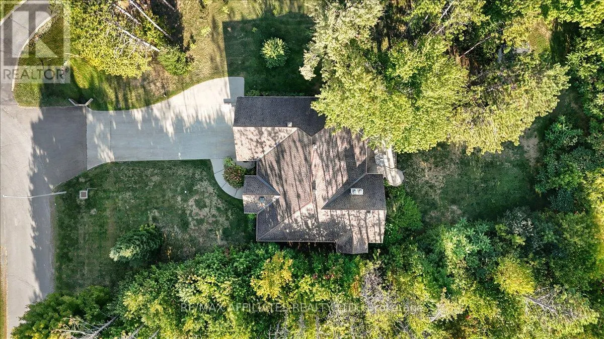 1266 BARNWELL CRESCENT