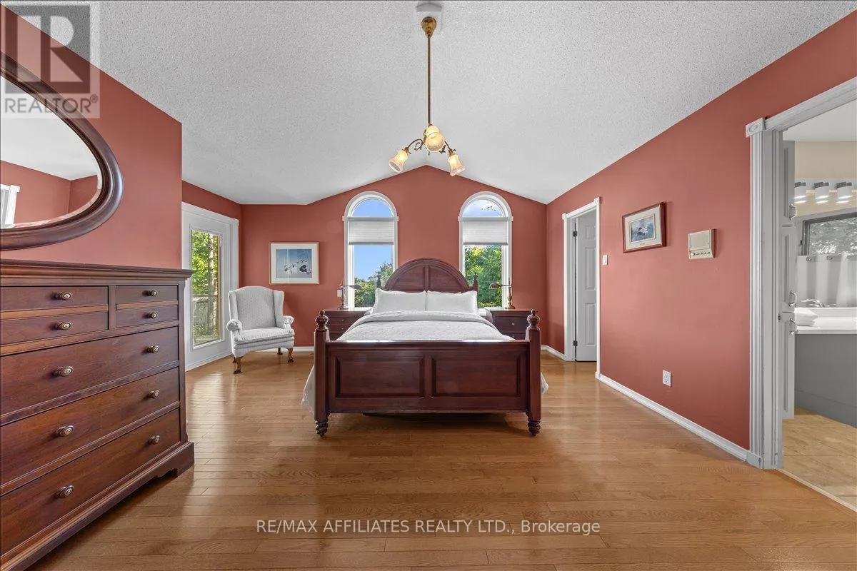 1266 BARNWELL CRESCENT