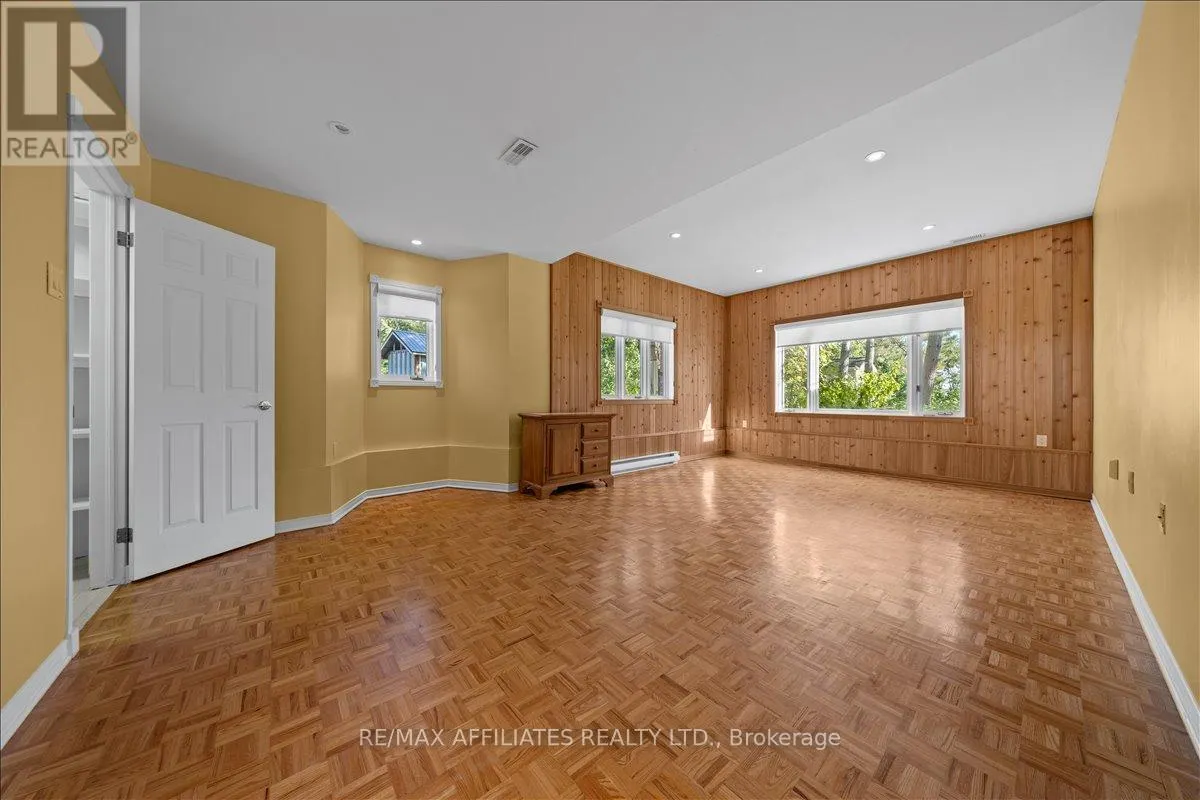 1266 BARNWELL CRESCENT