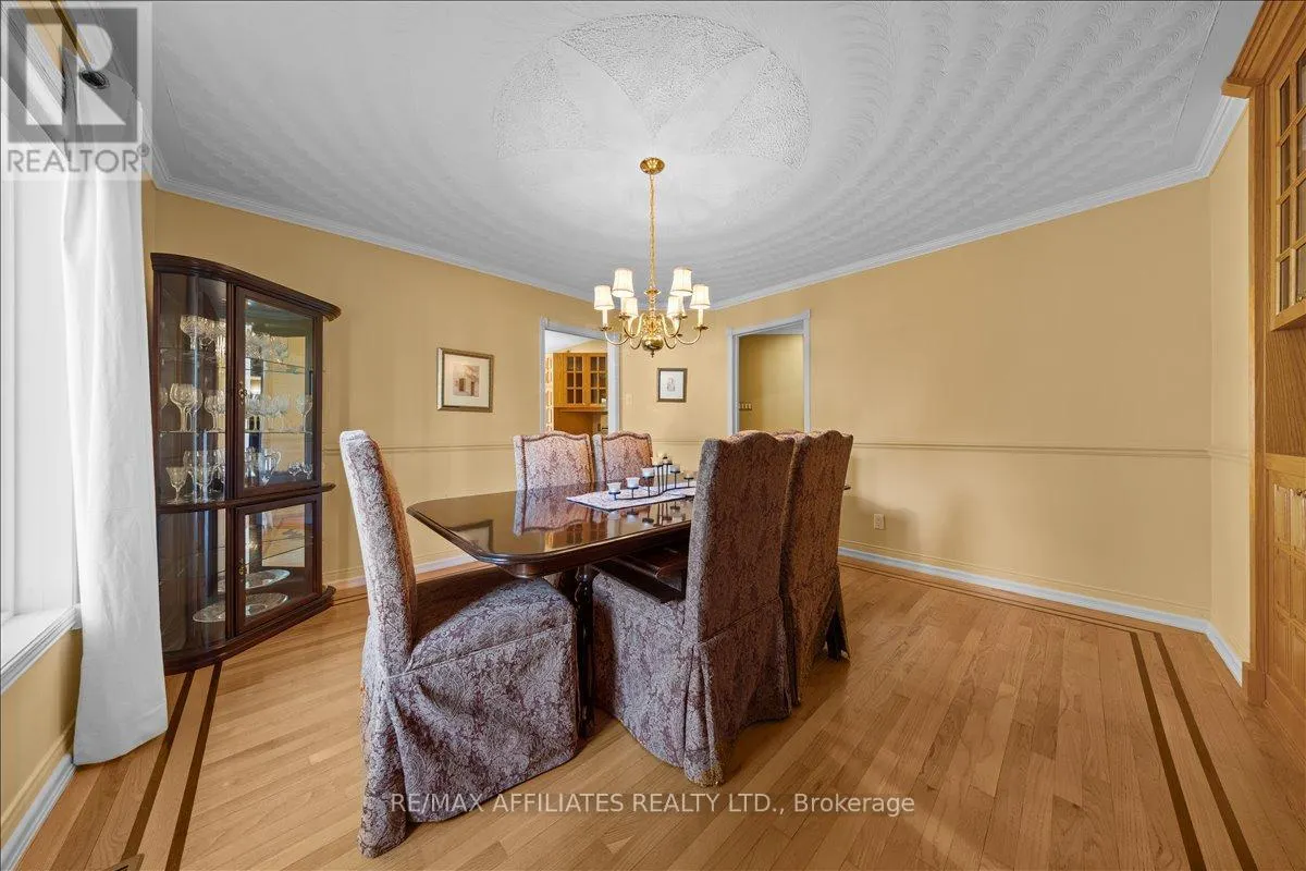 1266 BARNWELL CRESCENT