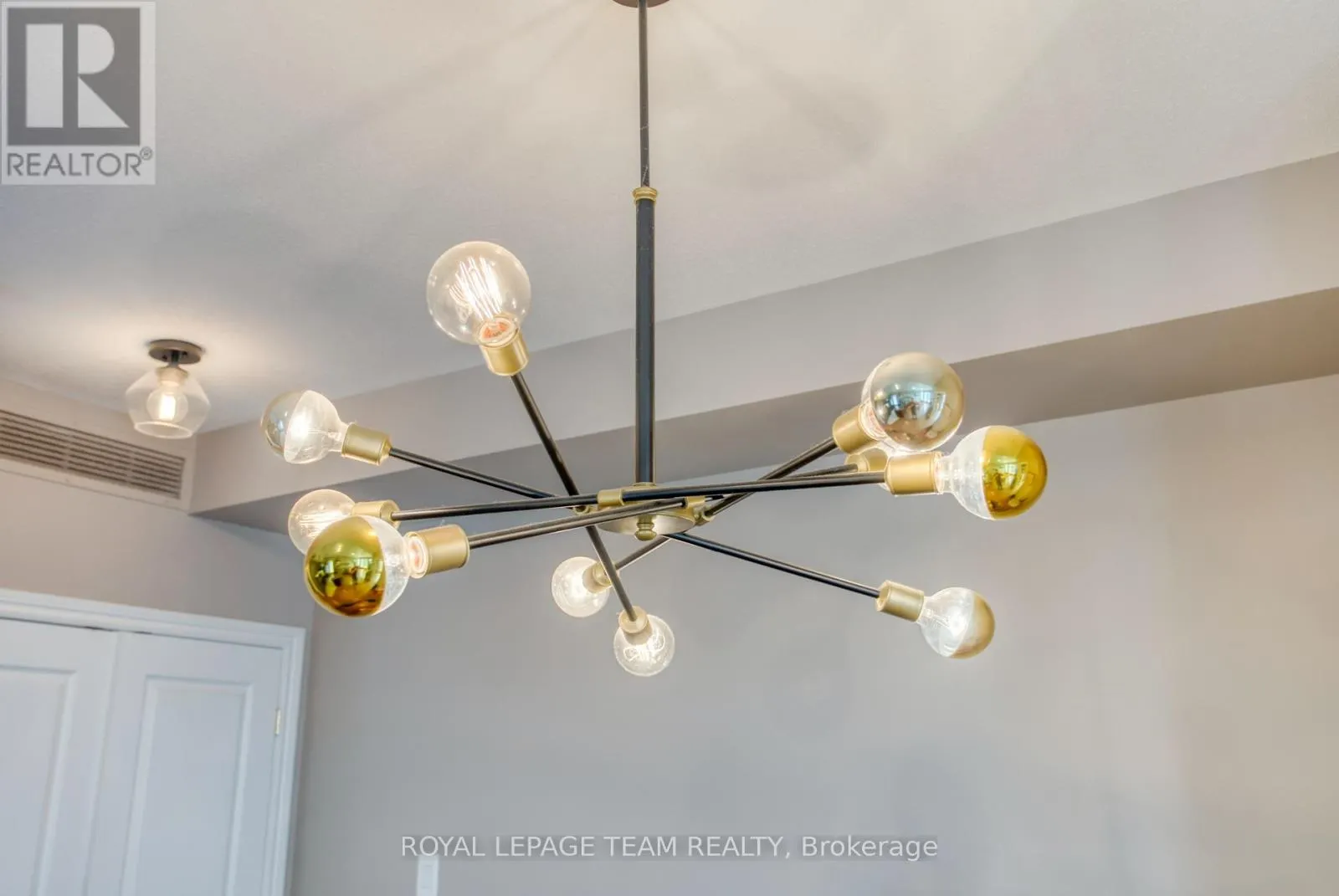 159 EYE BRIGHT CRESCENT