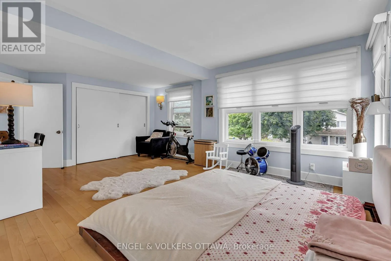 410 GREENWOOD AVENUE