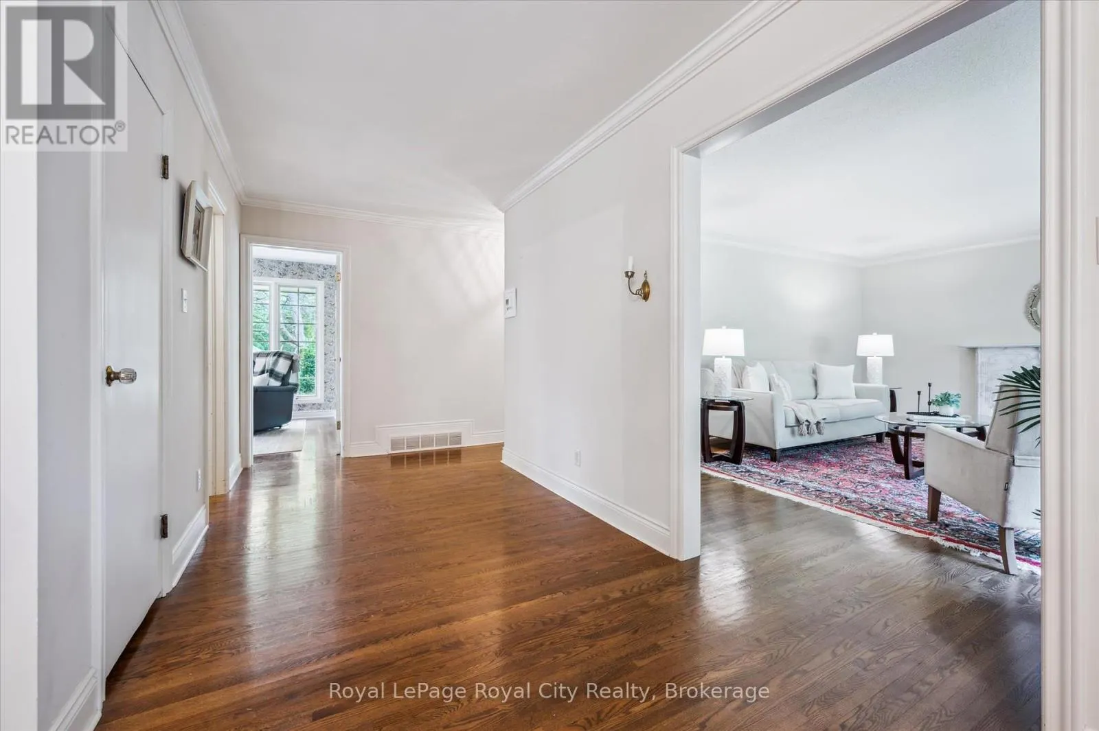 29 LYNWOOD PLACE