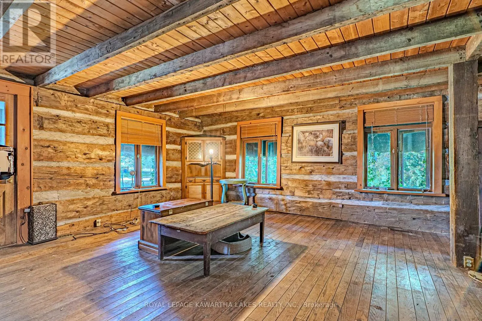 979 LINDEN VALLEY ROAD