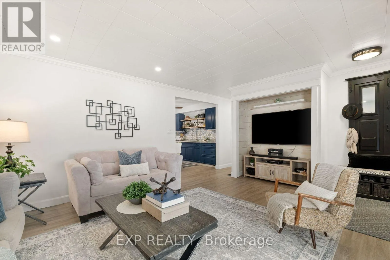 1121 HARMONY ROAD