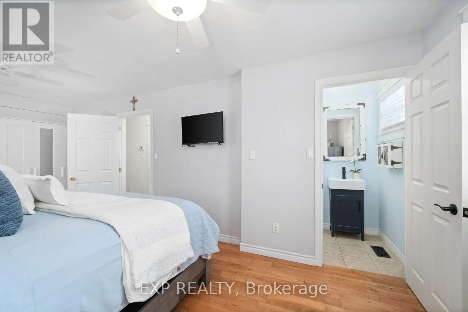 1121 HARMONY ROAD
