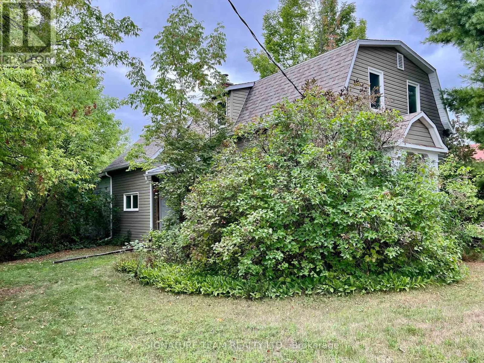 216 JANE STREET