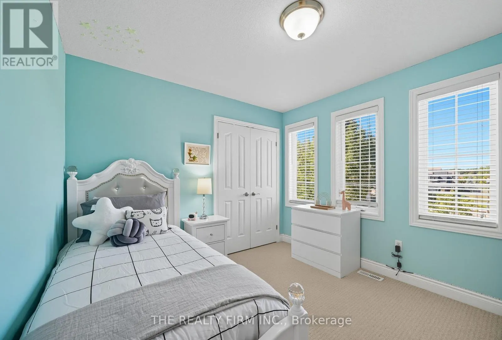 1561 PRIVET PLACE
