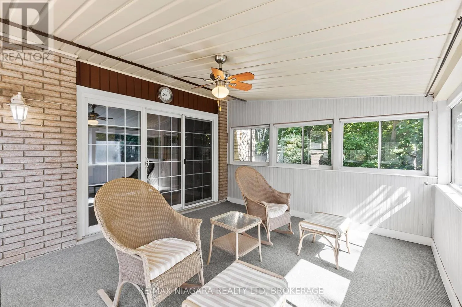 294 LAKESHORE ROAD