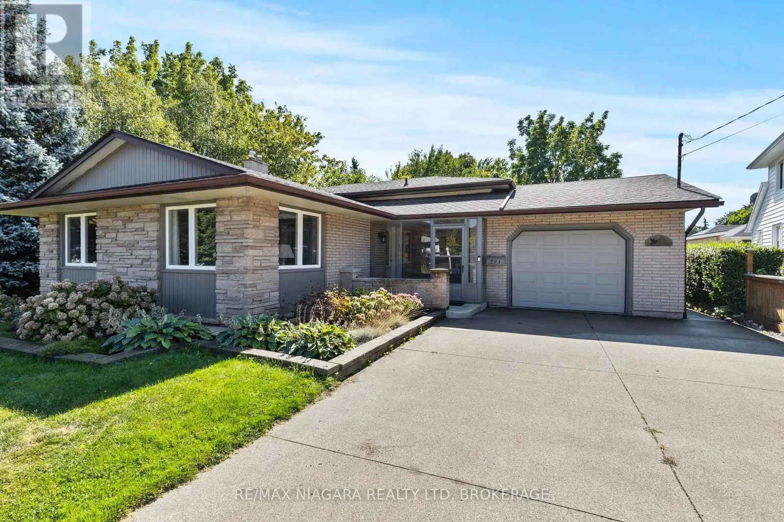 294 LAKESHORE ROAD