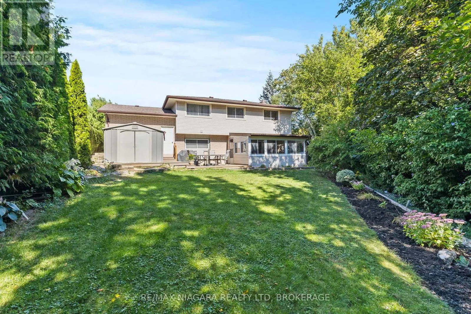 294 LAKESHORE ROAD
