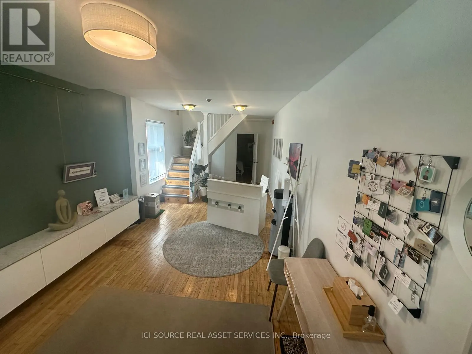 141 BEECHWOOD AVENUE