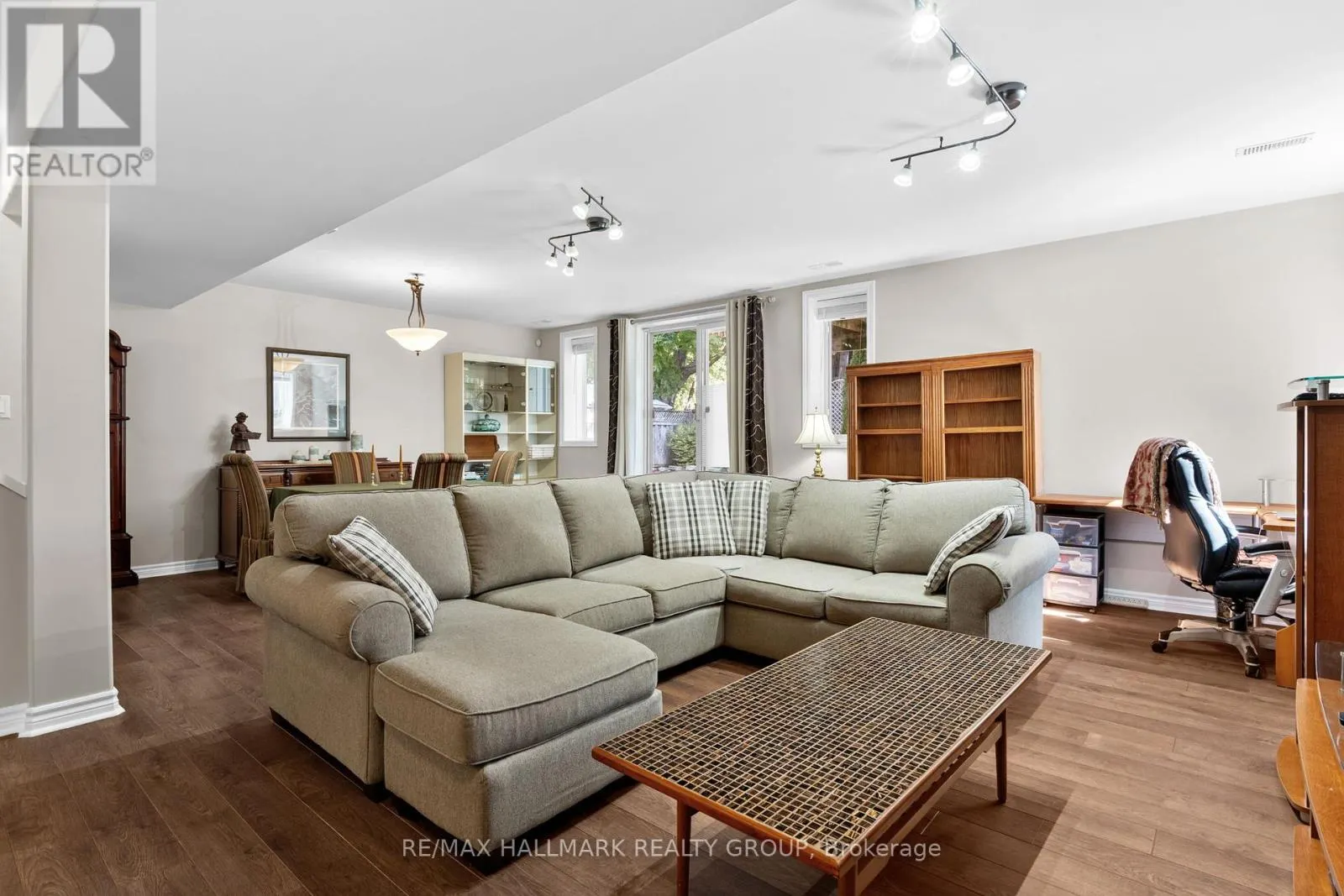 140 PECKETT DRIVE