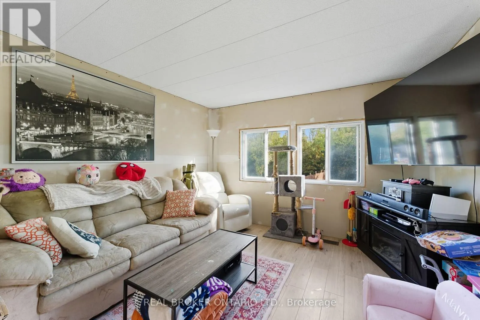 1011 WHITNEY ROAD