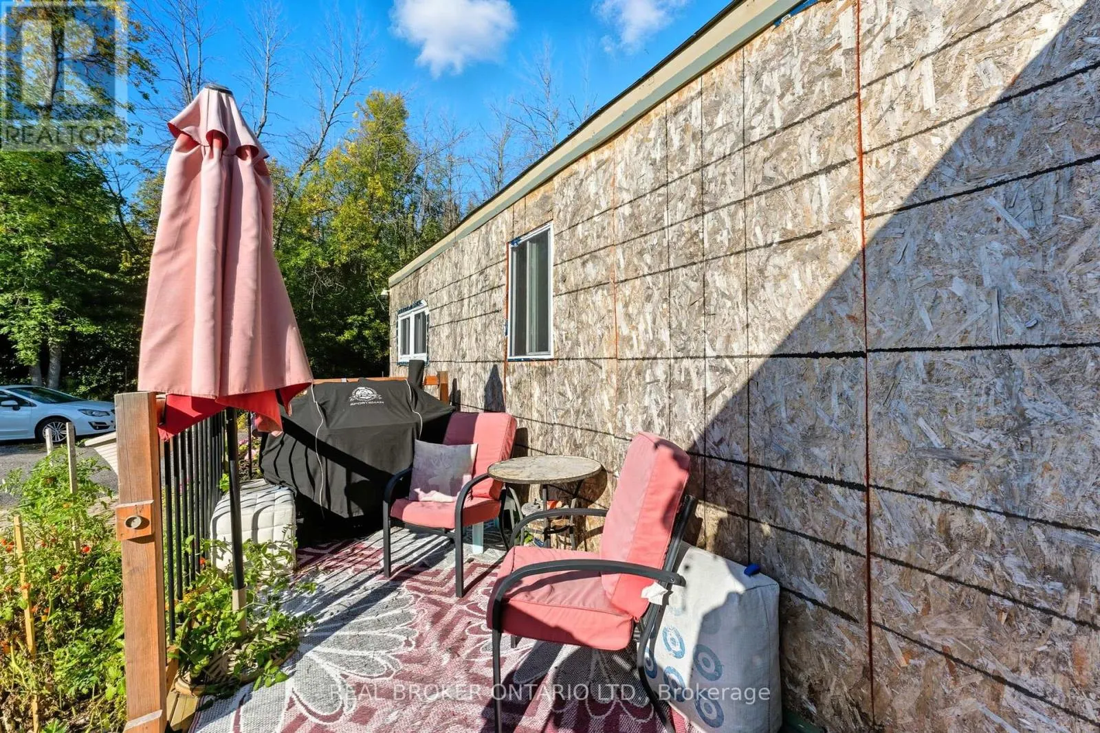 1011 WHITNEY ROAD