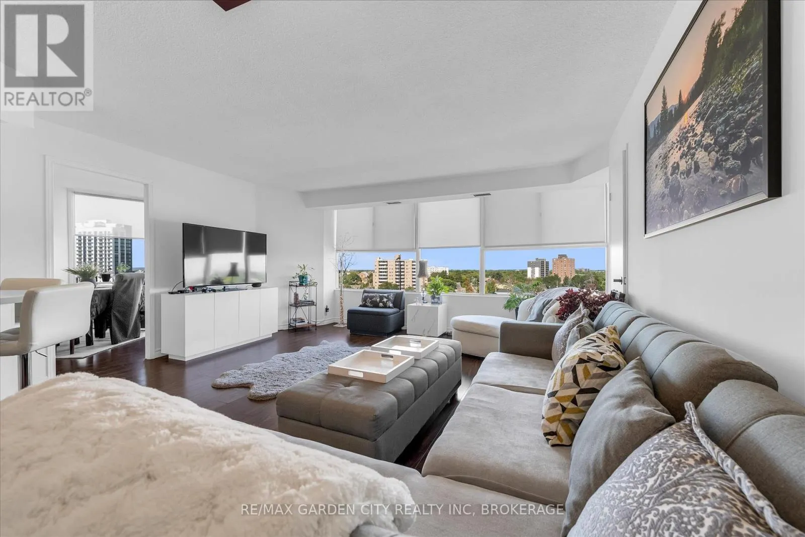1111 - 7 GALE CRESCENT, #1111
