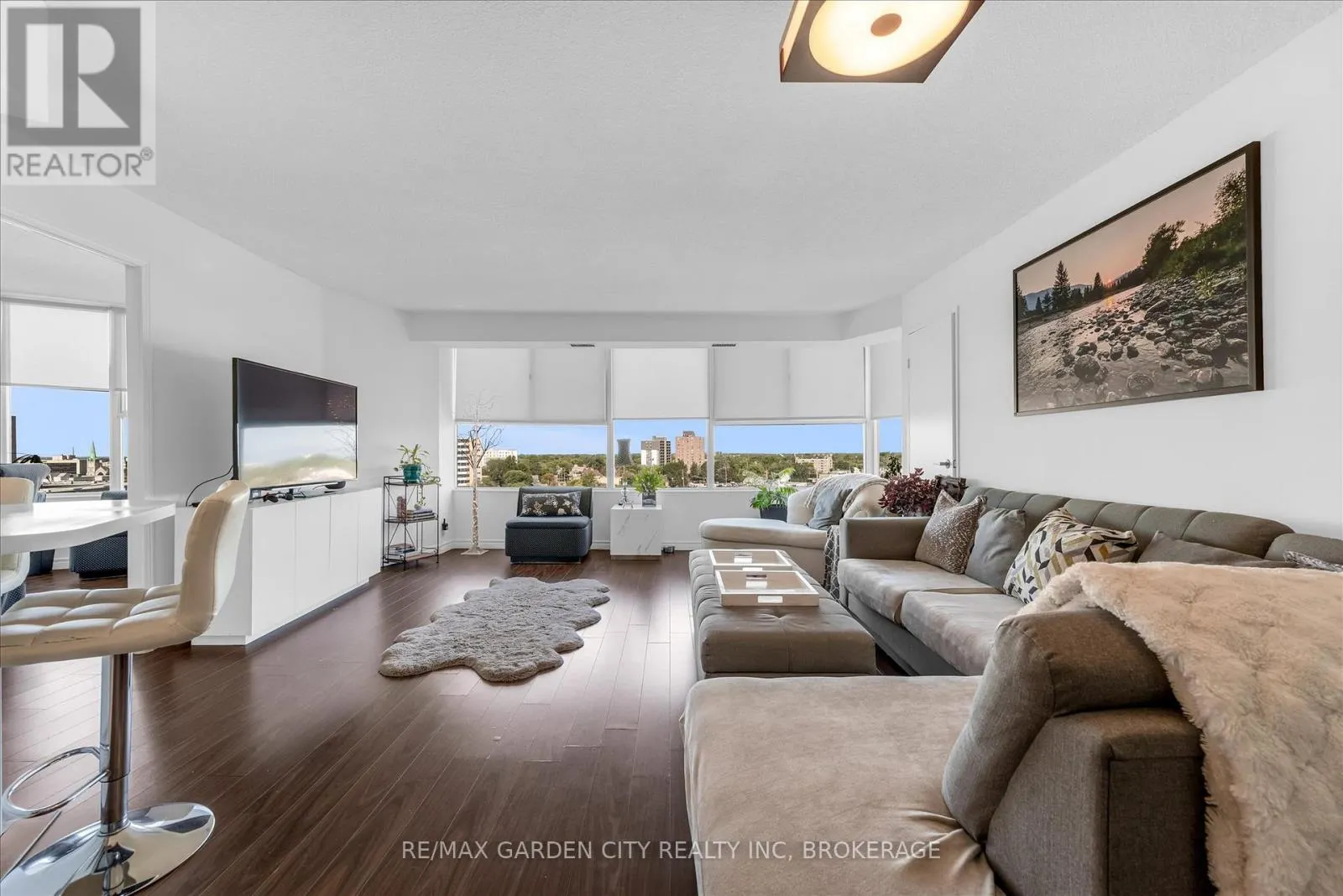 1111 - 7 GALE CRESCENT, #1111