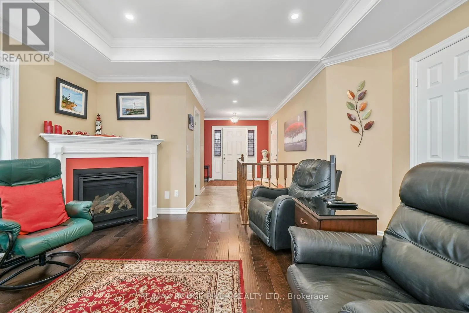 378 LONSBERRY DRIVE