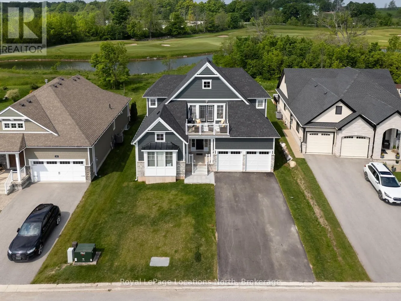 216 SNOWBERRY LANE