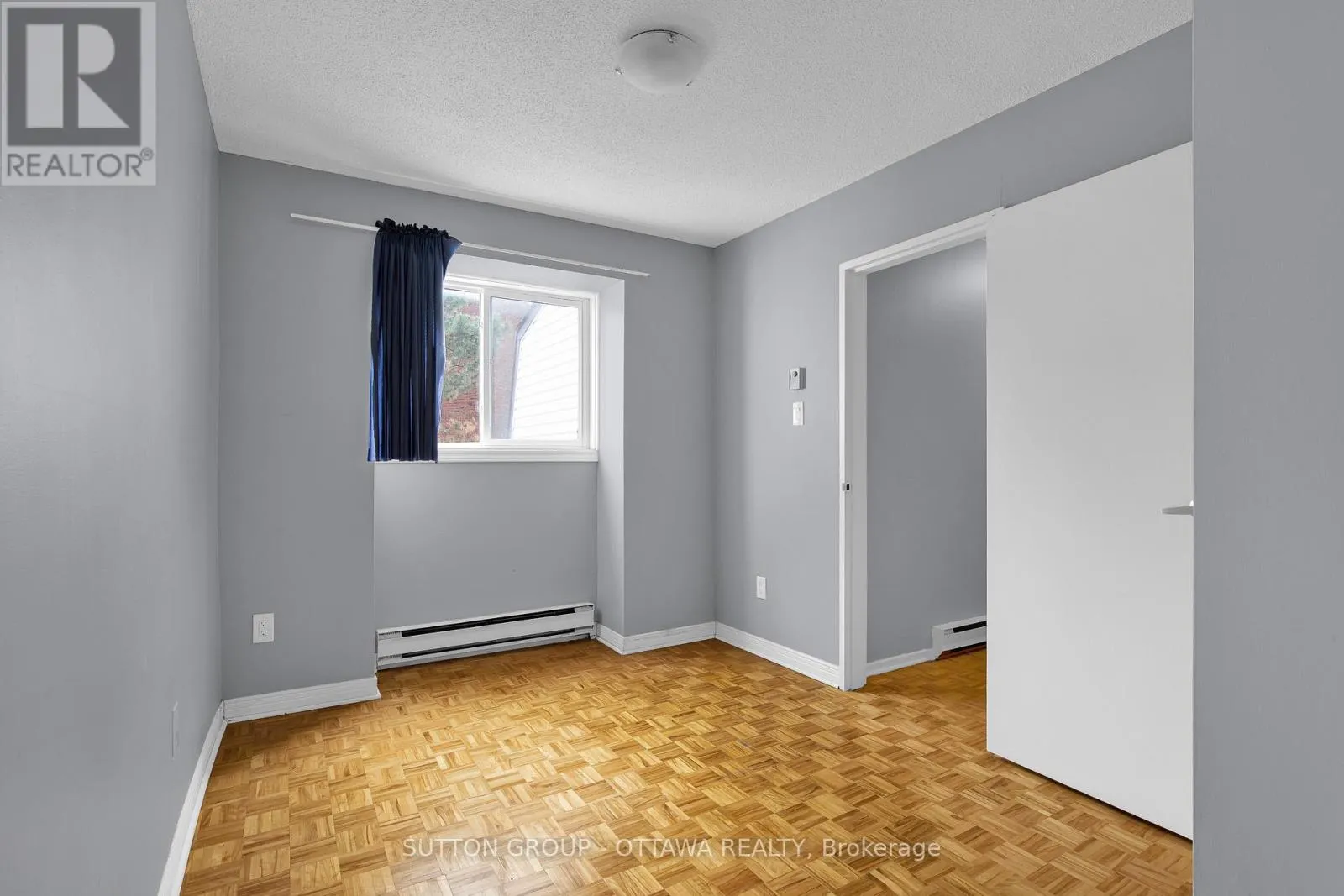 39J - 1958 JASMINE CRESCENT