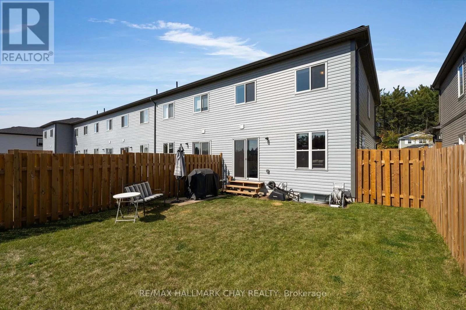 14 NICOLE PARK PLACE