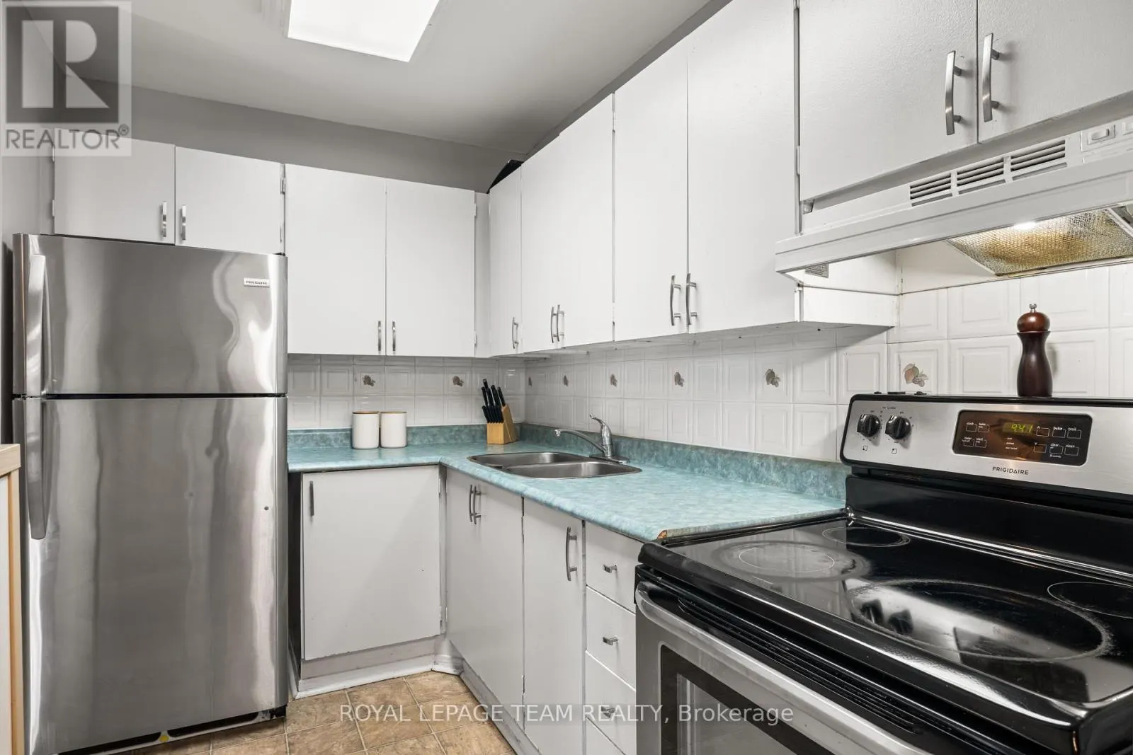 316 - 2000 JASMINE CRESCENT