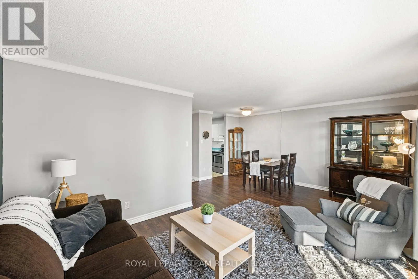 316 - 2000 JASMINE CRESCENT